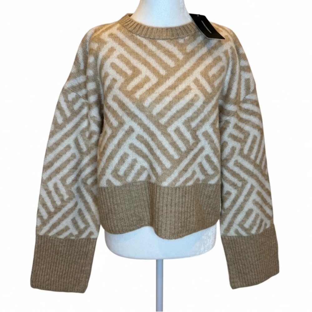 NWT French Connection Women’s Geo Intarsia Knit Sweater Beige White Size M